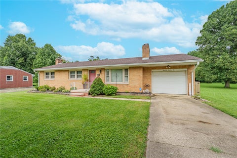 Homes For Sale - 1902 Winona Drive<br/> Middletown, OH 45042