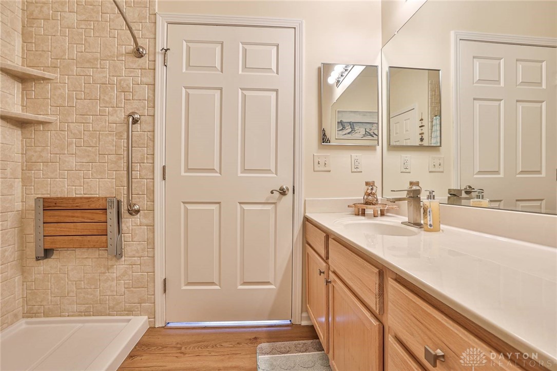 4674 Cobblestone, Tipp City, Ohio image 21