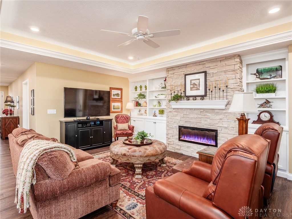 1188 E Bentley Circle, Troy, Ohio image 13