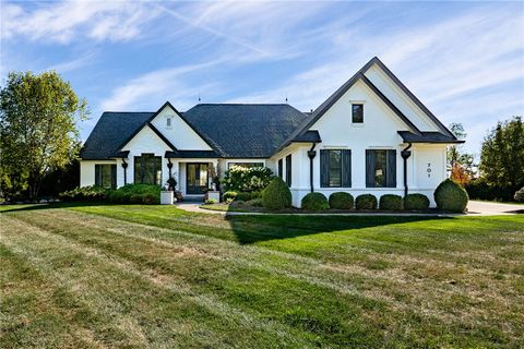 Photo of 701 Grand Wood Court, Clearcreek Twp, OH 45066 (MLS # 954351)