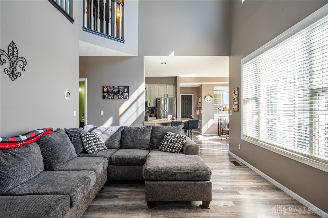 2812 Conowoods Drive, Springfield, Ohio image 3