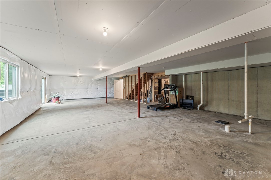 1130 Arden Way, Fairborn, Ohio image 38