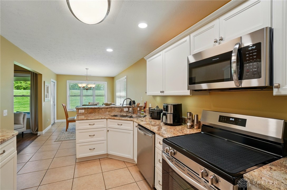 731 Waldsmith Way, Vandalia, Ohio image 13