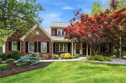 Photo of 1749 Stable Trail, Batavia, OH 45102 (MLS # 957466)