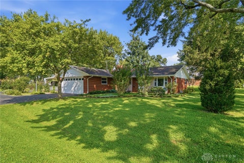 Photo of 2798 Coldsprings Drive, Beavercreek, OH 45434 (MLS # 967714)