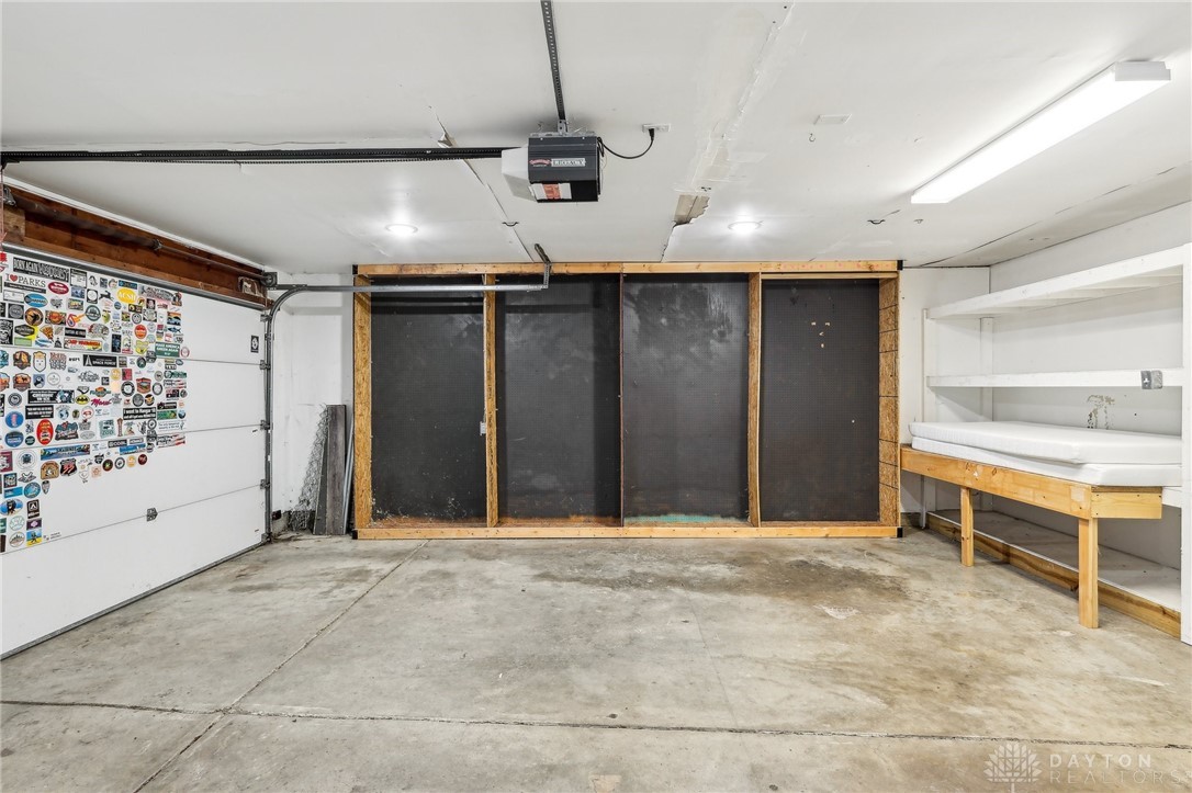 6046 Indian Bluff Circle, Dayton, Ohio image 30