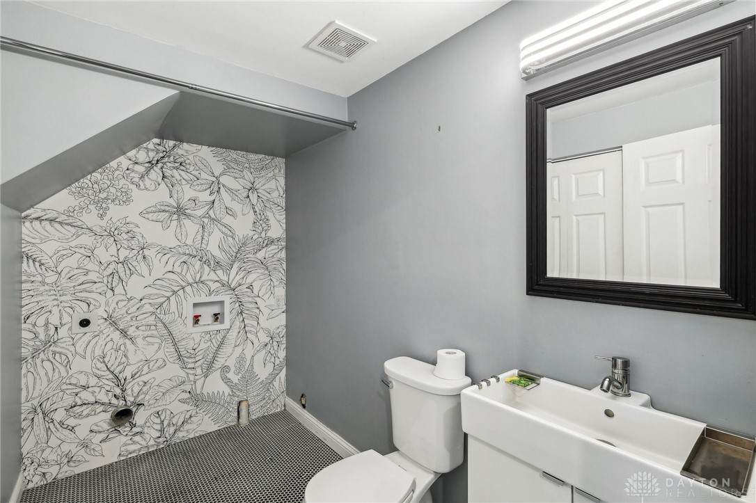 6046 Indian Bluff Circle, Dayton, Ohio image 28