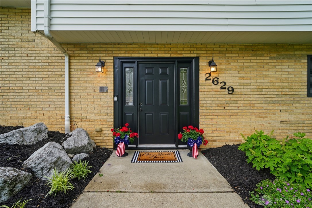 2629 Echo Valley Drive, Beavercreek, Ohio image 3