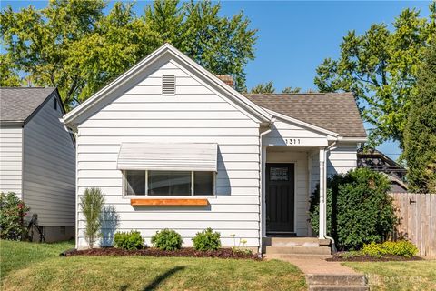 Photo of 1311 Pursell Avenue, Dayton, OH 45420 (MLS # 943607)