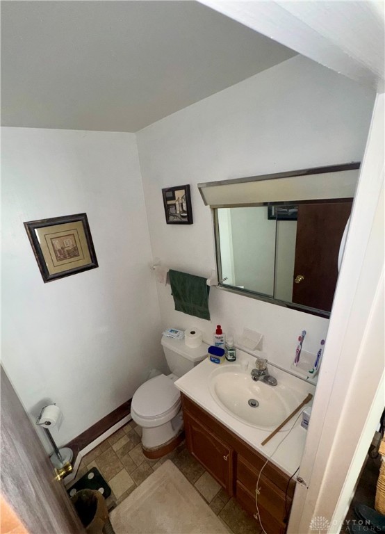 5209 Keturah Drive, Fairborn, Ohio image 18