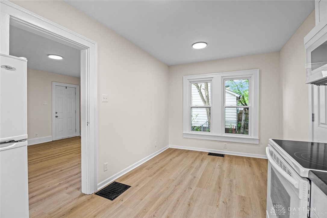 1235 W Jefferson Street, Springfield, Ohio image 13