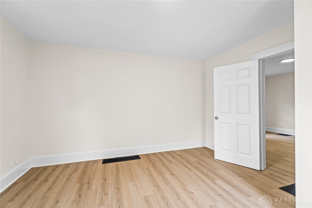 1235 W Jefferson Street, Springfield, Ohio image 9