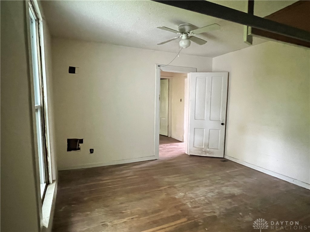 9606 Honey Run Road, Russellville, Ohio image 13