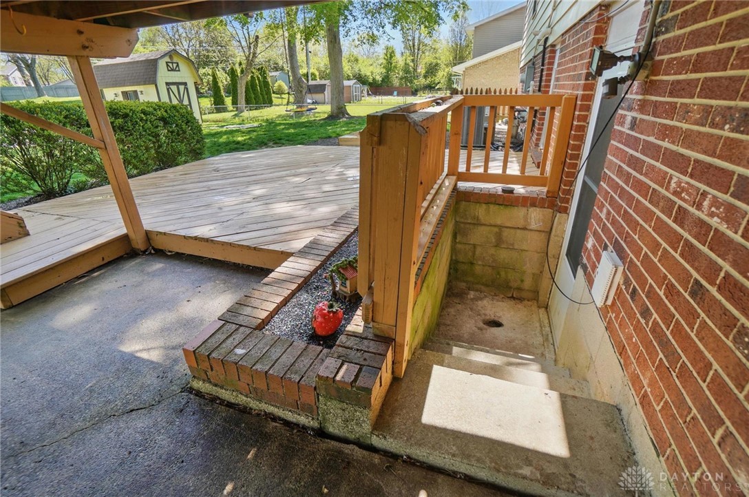 3720 Corkwood Drive, Dayton, Ohio image 45