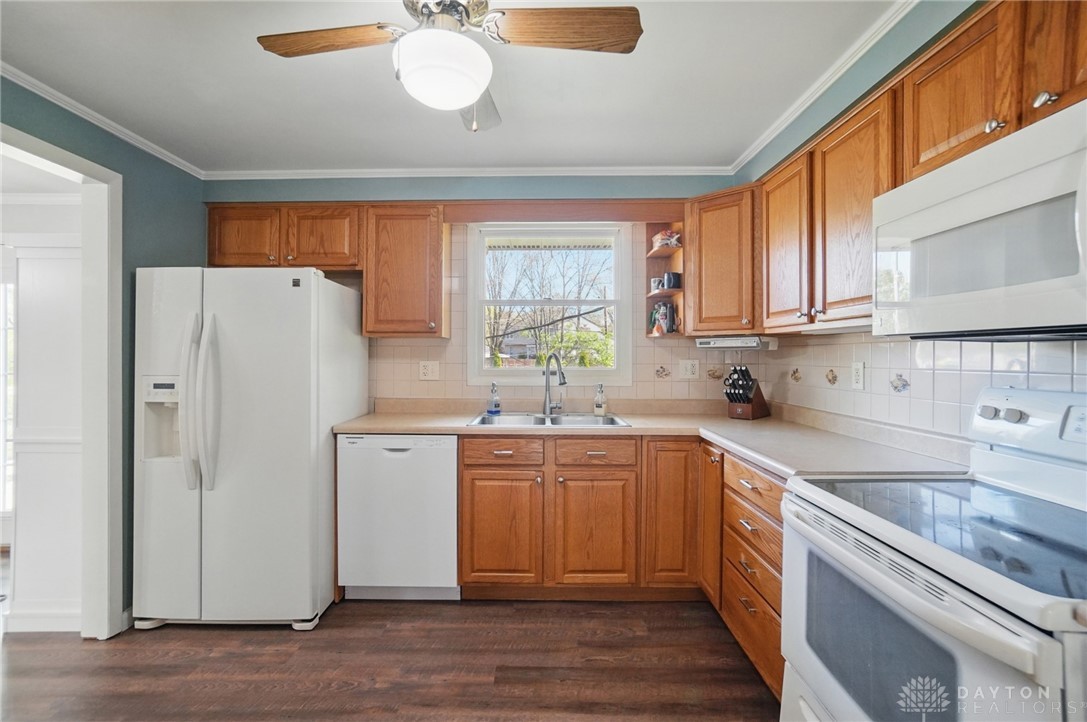 3720 Corkwood Drive, Dayton, Ohio image 17