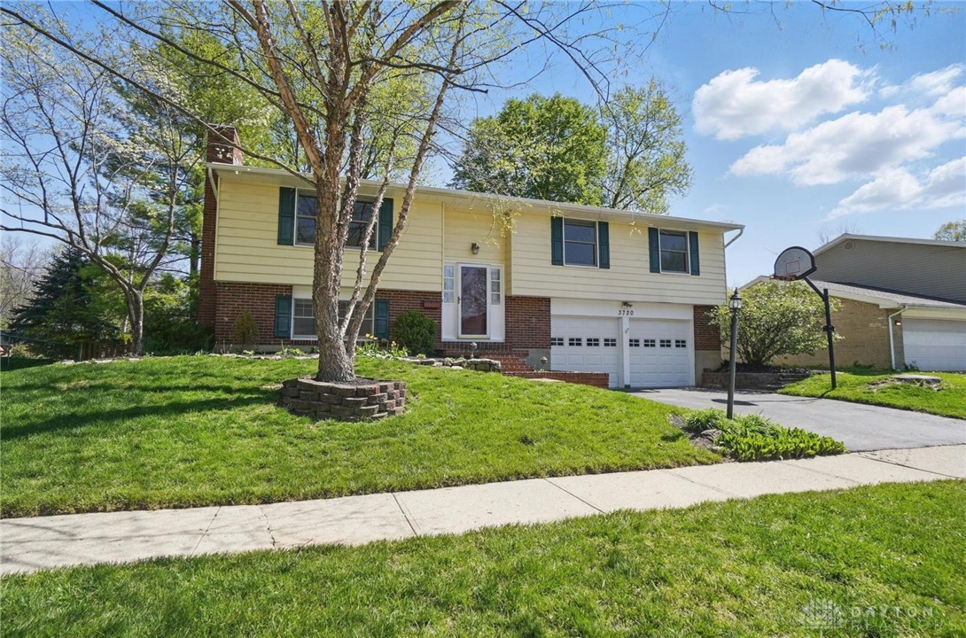 3720 Corkwood Drive, Dayton, Ohio image 6