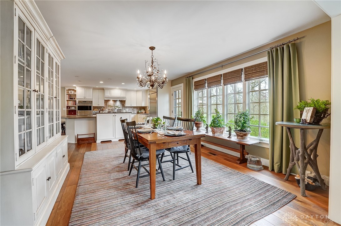 7815 Stonehouse Court, Dayton, Ohio image 22