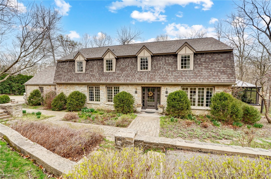 7815 Stonehouse Court, Dayton, Ohio image 1