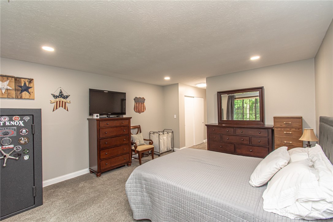 3433 Moulton Avenue, Cincinnati, Ohio image 25