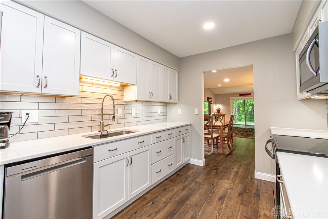 3433 Moulton Avenue, Cincinnati, Ohio image 7
