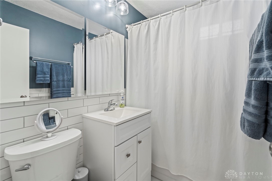 925 Dayton Avenue, Xenia, Ohio image 13
