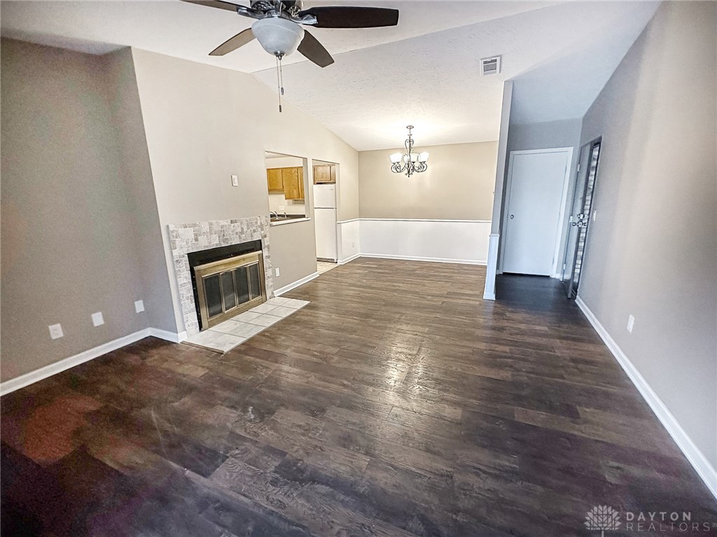 7214 Creekview Drive #9, Colerain Township, Ohio image 2