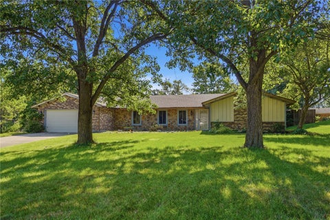 Photo of 8730 Park Haven Point, Washington Twp, OH 45458 (MLS # 963582)