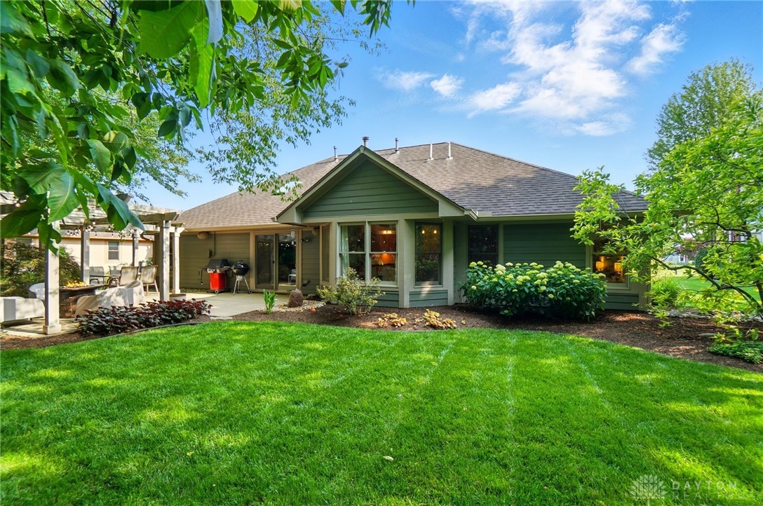 55 Artesian Court, Springboro, Ohio image 2
