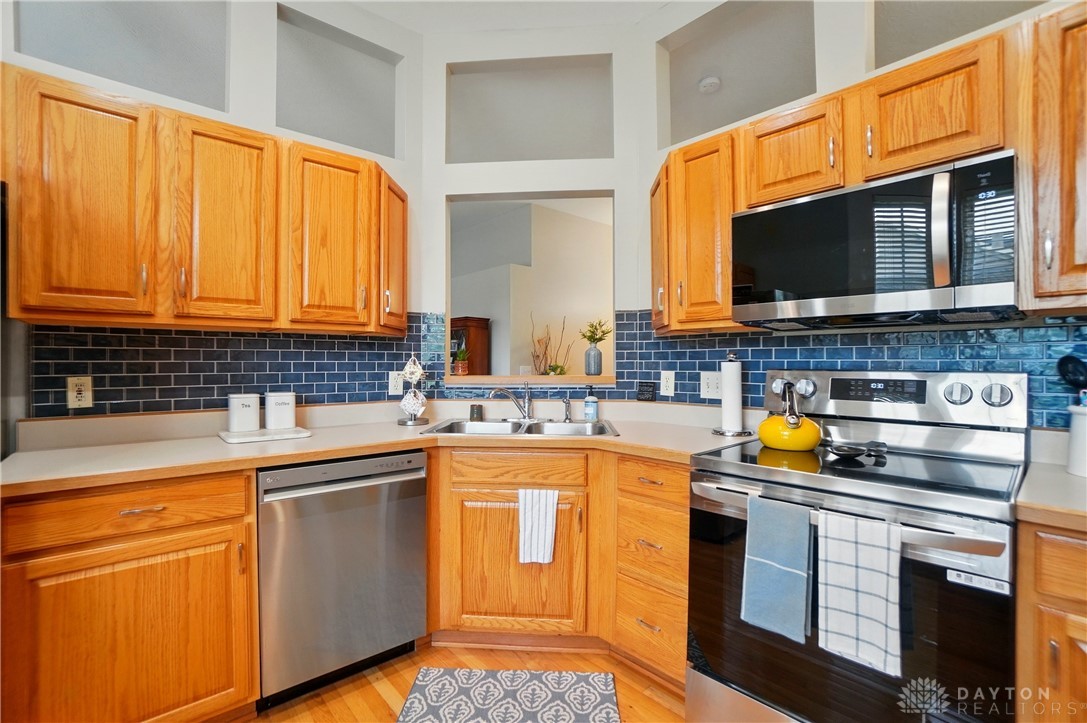 5909 Castlewood Crossing, Milford, Ohio image 15