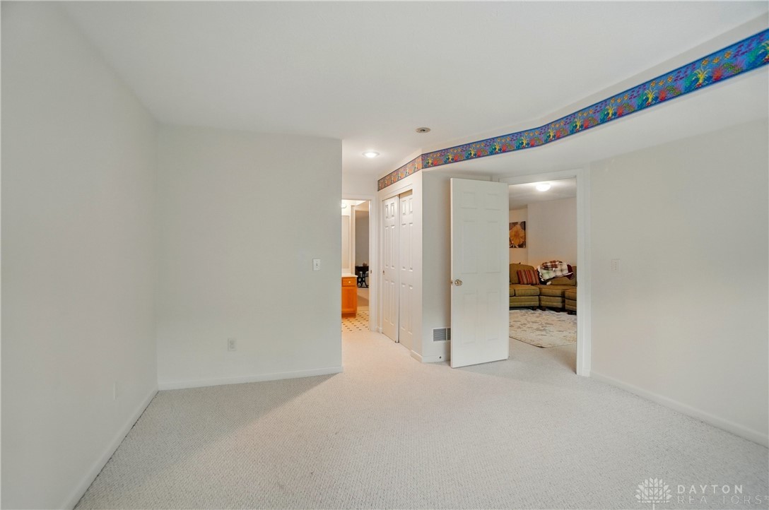 5909 Castlewood Crossing, Milford, Ohio image 43