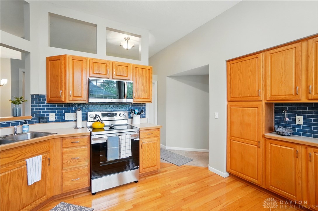 5909 Castlewood Crossing, Milford, Ohio image 19