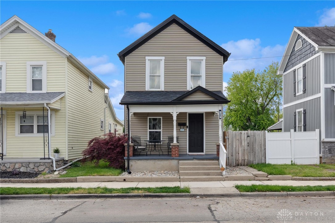 125 N 10th Street, Miamisburg, Ohio image 2