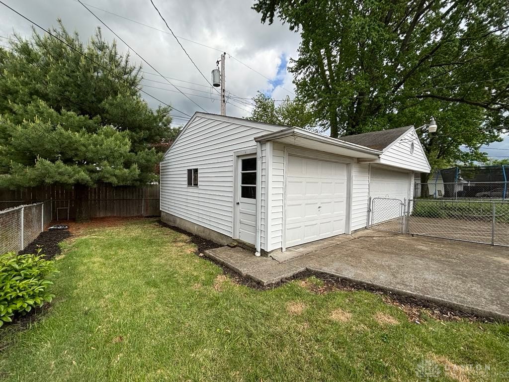 5048 Pensacola Boulevard, Moraine, Ohio image 24