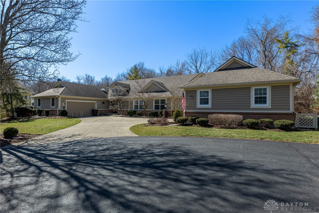 3453 Marblecrest Court, Beavercreek, Ohio image 3