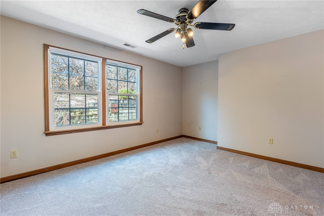 3453 Marblecrest Court, Beavercreek, Ohio image 31