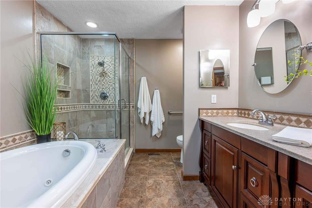 3453 Marblecrest Court, Beavercreek, Ohio image 21