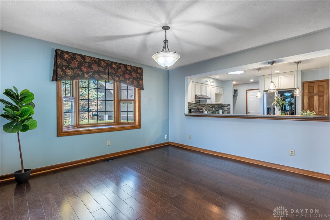 3453 Marblecrest Court, Beavercreek, Ohio image 8
