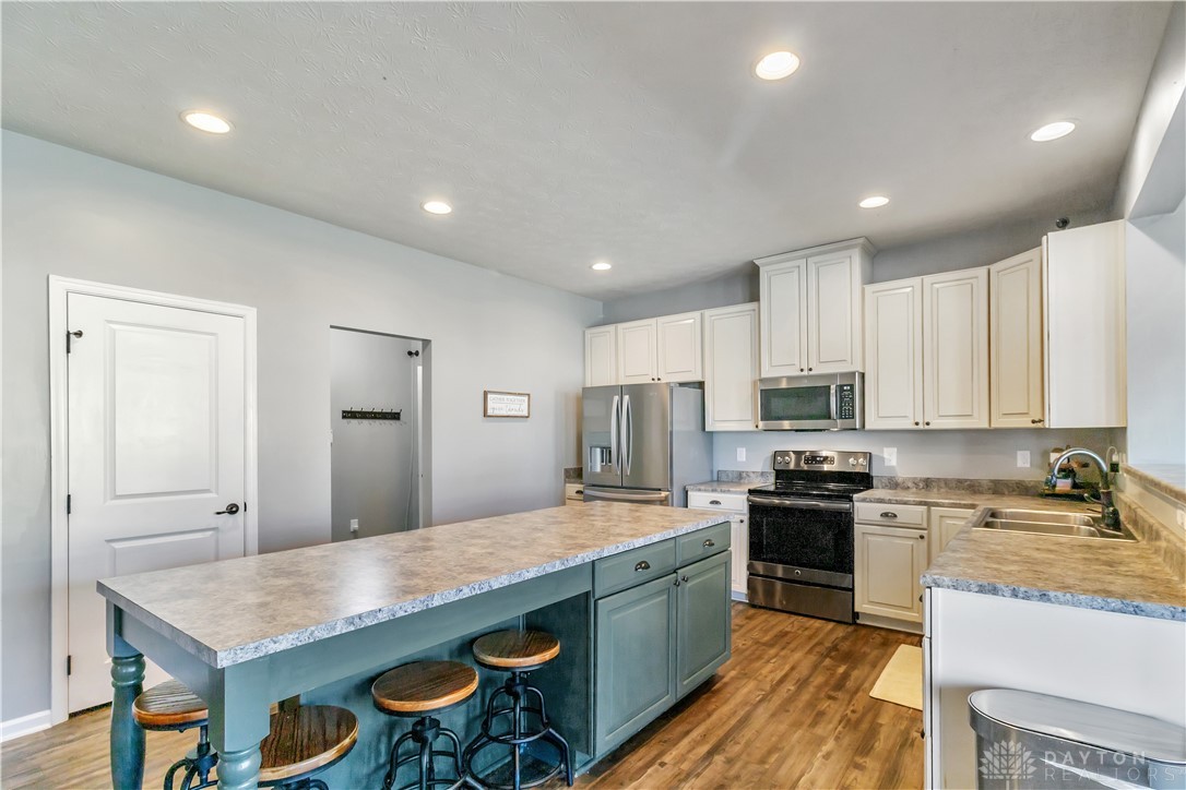 7236 River Birch Street, Tipp City, Ohio image 14