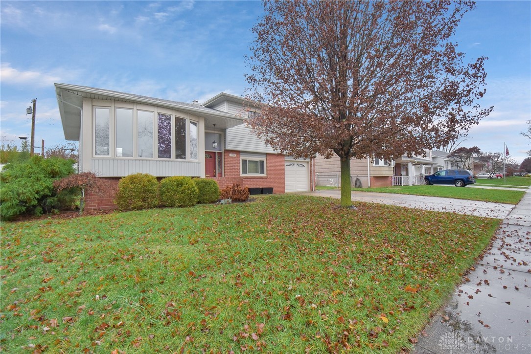 1728 Dutchess Avenue, Kettering, Ohio image 3