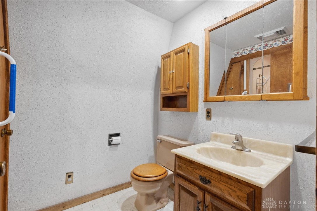 6750 Ferneau Road, Bainbridge, Ohio image 29