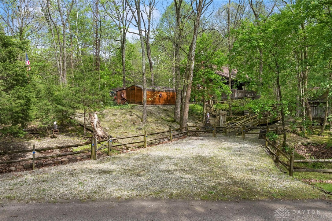 6750 Ferneau Road, Bainbridge, Ohio image 2