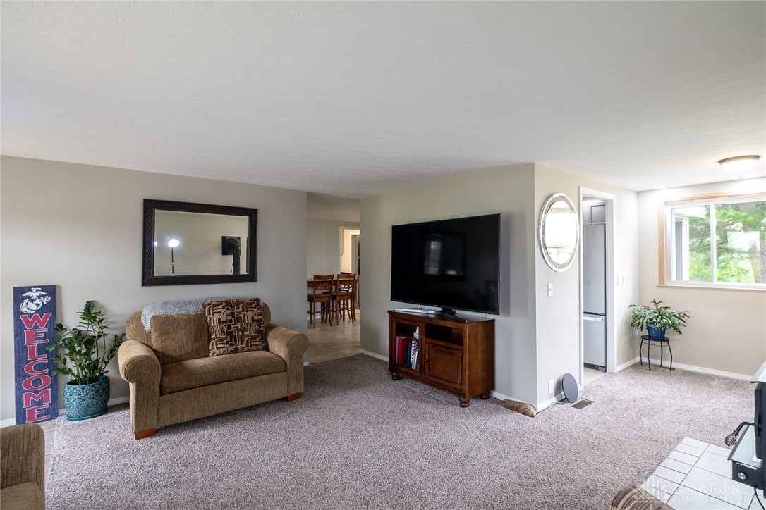 979 Smith Road, Xenia, Ohio image 10