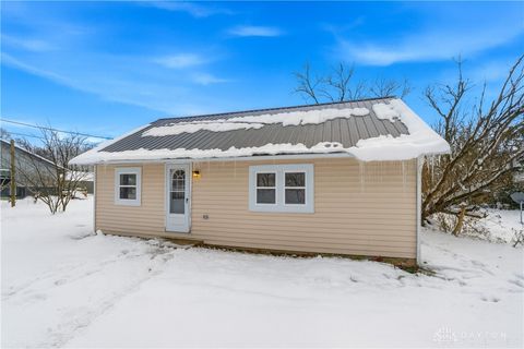 Photo of 10575 Plattsburg Road, Harmony Twp, OH 45368 (MLS # 948865)