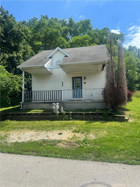 Homes For Sale - 408 Shie Avenue<br/> Shelby County, Sidney, OH 45365