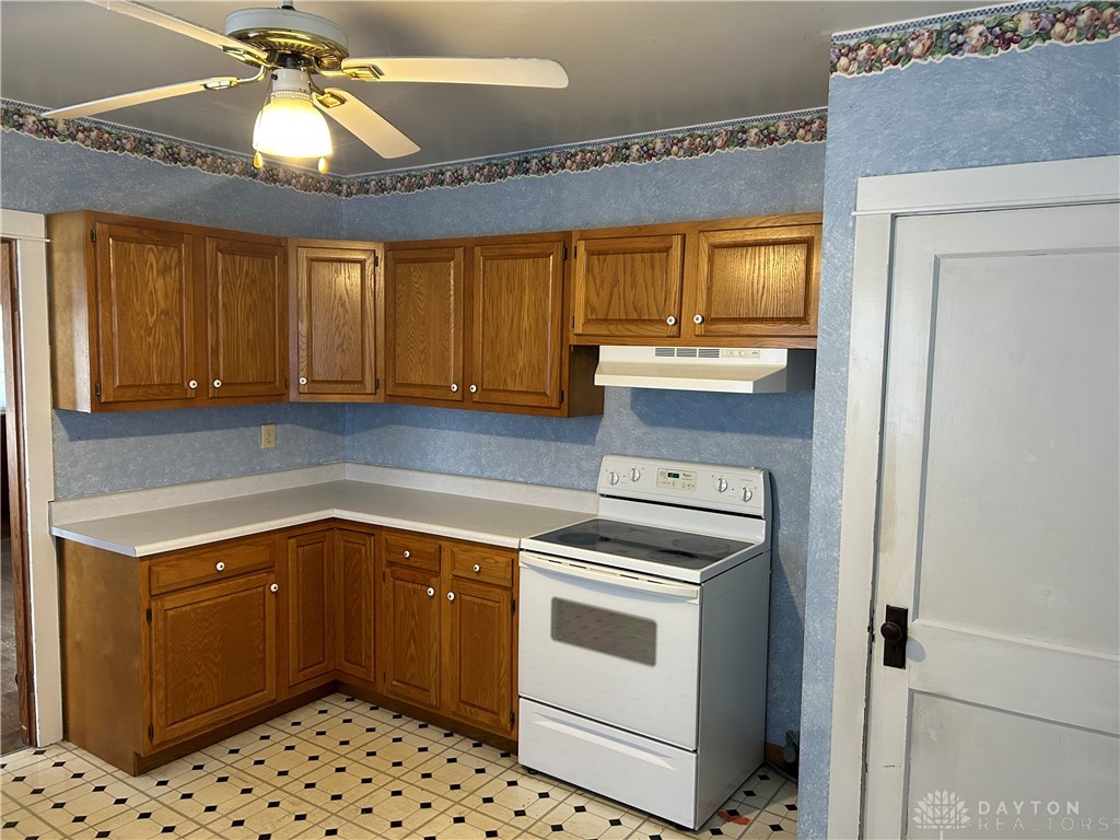 1205 S Ridge Avenue, Troy, Ohio image 20