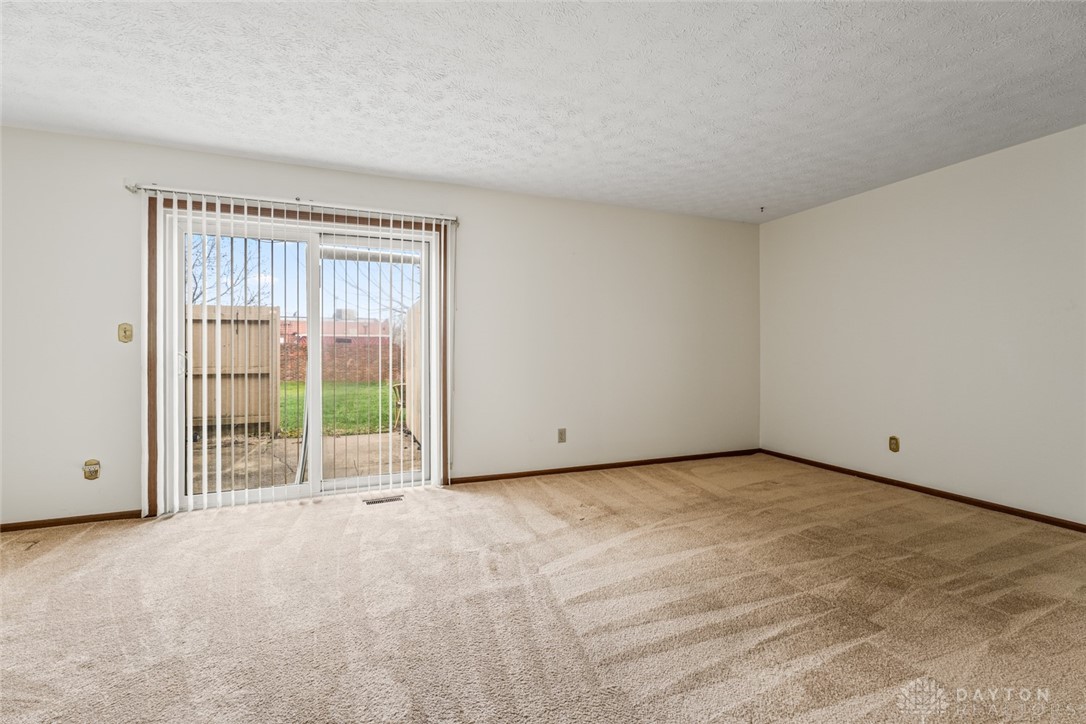 7607 Paragon Commons Circle, Dayton, Ohio image 6