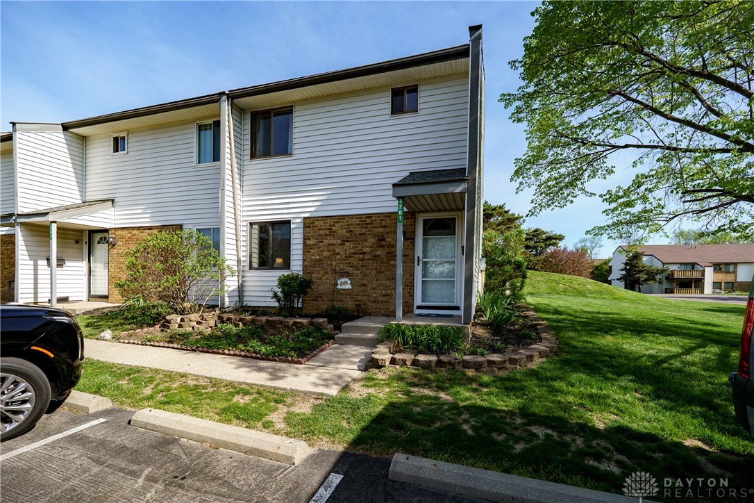 3201 Fantasia Trail, Dayton, Ohio image 1