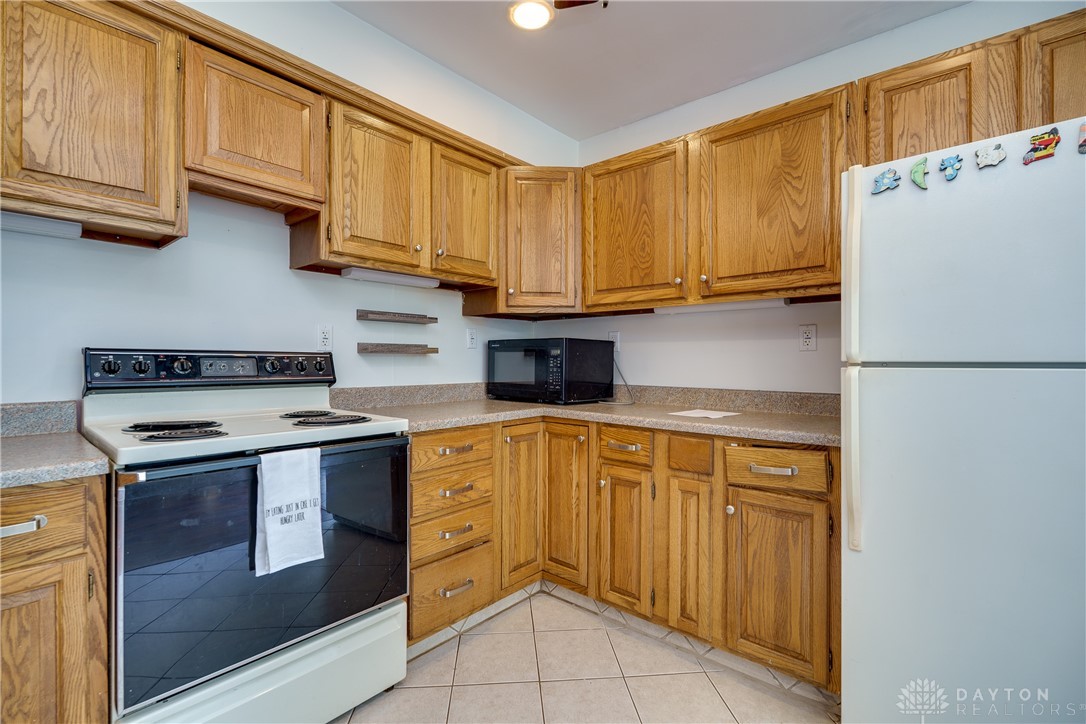 3201 Fantasia Trail, Dayton, Ohio image 10