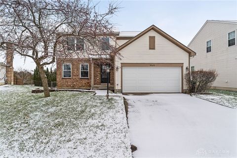 Photo of 9820 Arlis Lane, Miamisburg, OH 45342 (MLS # 949017)