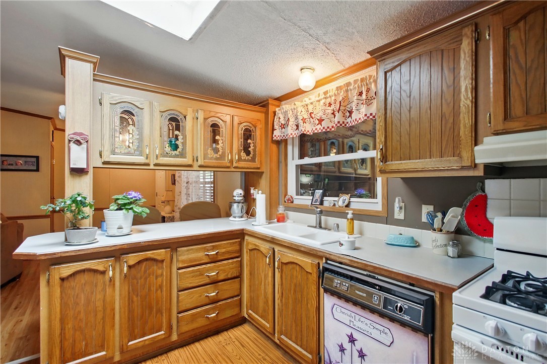 76 Sunset Dr, Springfield, Ohio image 14